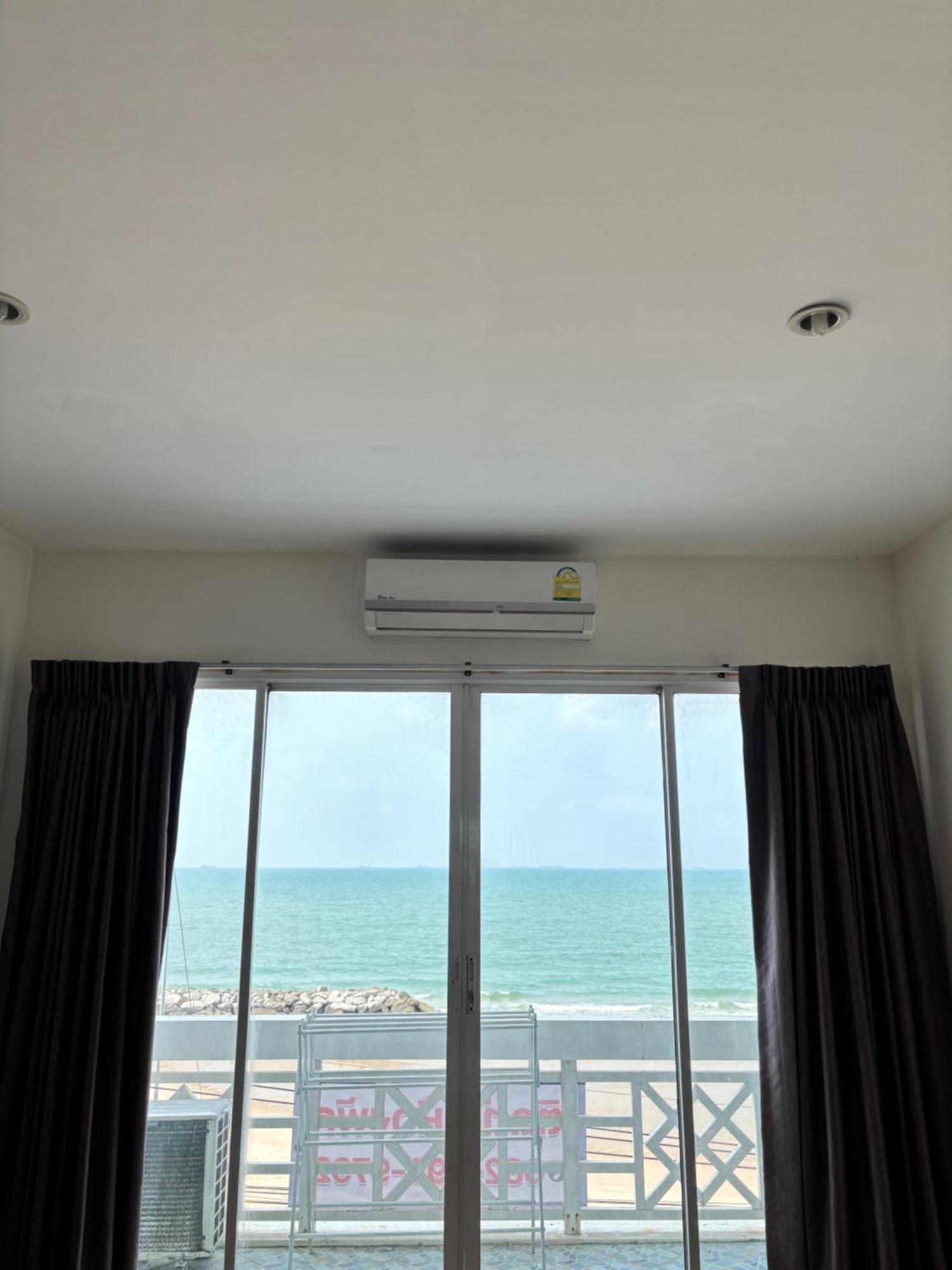 Bean Chaital Rayong Had Esngjan Apartment Exterior photo